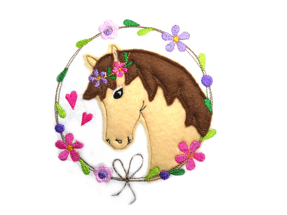 Applikation Pferd Einhorn Pferdekopf gestickt Aufnäher Pony Kinder Mädchen Dekoration Schultasche Schultüte Pferde freie Farbwahl